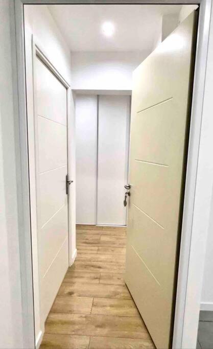 Cozy & Elegant Appartement Ναρμπόν Εξωτερικό φωτογραφία